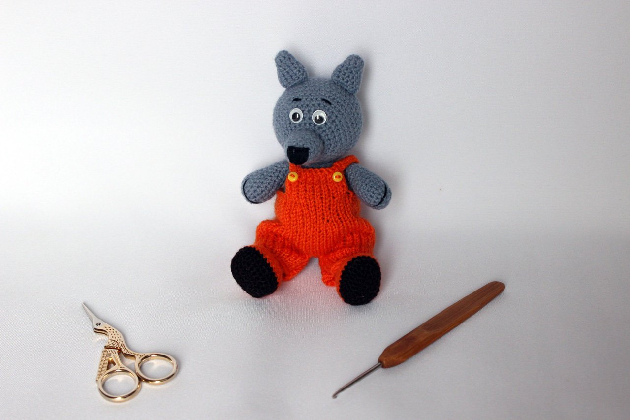 Crochet Toy Wolf In Pants, Handmade Wolf Toy, Amigurumi Animal, Knitted Toy Wolf, Soft Toy, Home Decoration, Baby Gift, Toy Bed